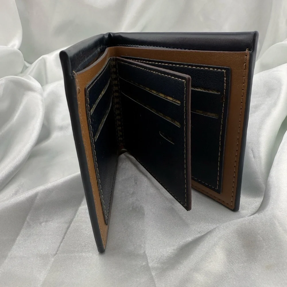 Sleek Black men Leather Wallet